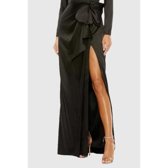 Mac Duggal 26676 Ieena Size 6 Long Sleeve Structured Bow Draped Gown Black  NWT - Picture 6 of 16